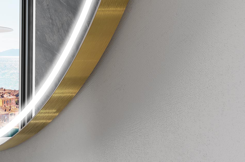 Netaisyklingos formos veidrodis su subtilia aplinkos apšvietimu elegantiškam interjerui | ARTFORMA