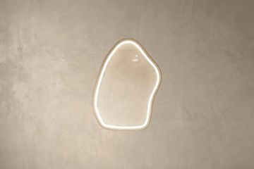 Veidrodžiai dekoratyviniame rėme