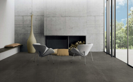 Glazūruotos grindų plytelės 60x120 cm, tamsiai pilkos spalvos betono imitacija, matinės, rektifikuotos, A4H327 „Massive Dimgray“