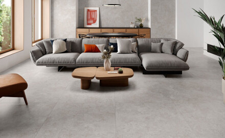 Grindų plytelės 100x100, skersai supjaustytas travertinas, matinis, pilkos spalvos A4H497 „Chrono Grey“